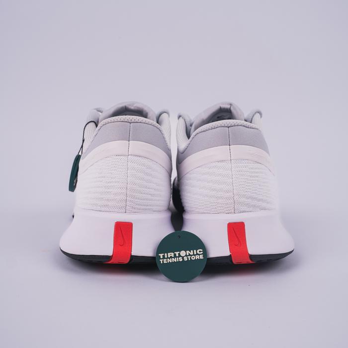 Sepatu Tenis Nike Vapor Pro 3 Court Tennis White