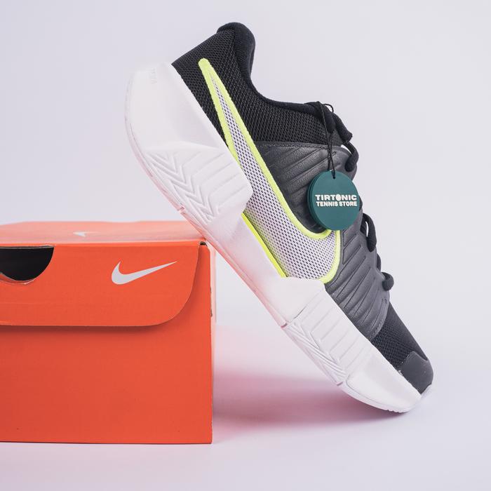 Sepatu Tenis Nike GP Challenge Pro Cannon