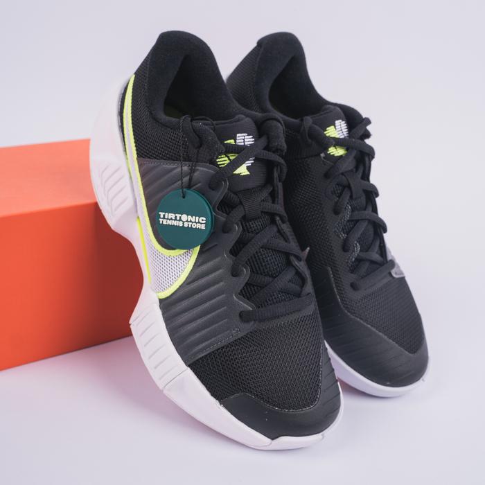 Sepatu Tenis Nike GP Challenge Pro Cannon