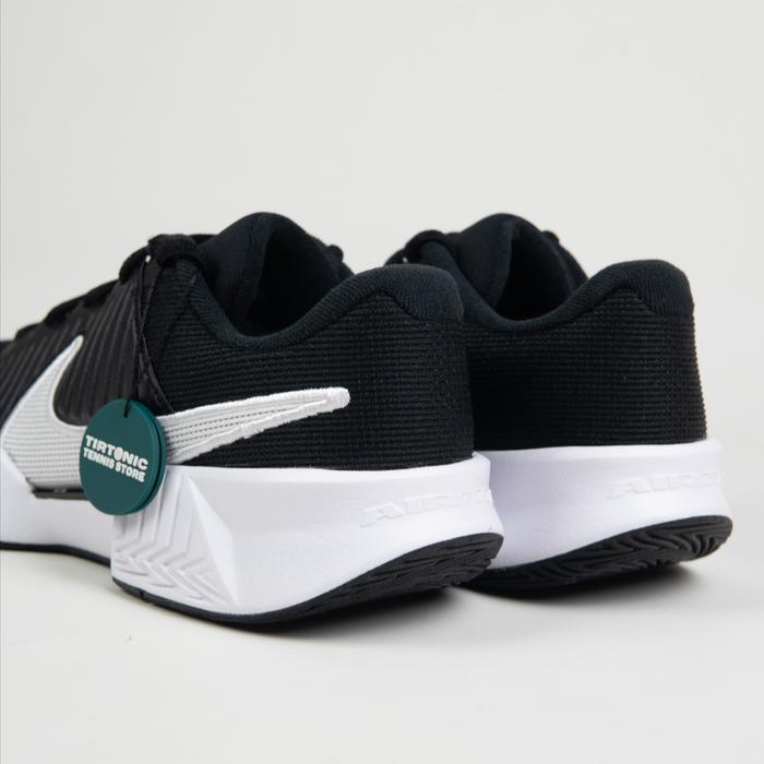 Sepatu Tenis Nike GP Challenge Pro Black