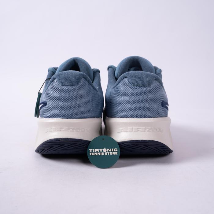 Sepatu Tenis Nike GP Challenge Pro Sky