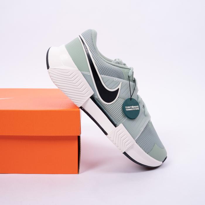 Sepatu Tenis Nike GP Challenge 1.5 Steam