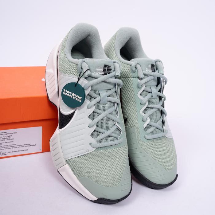 Sepatu Tenis Nike GP Challenge Pro Lava Court