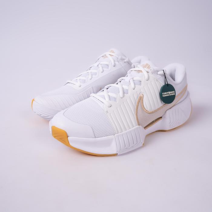 Sepatu Tenis Nike GP Challenge Pro Court