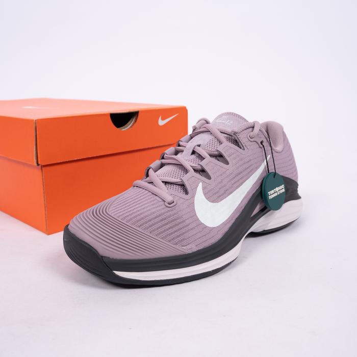 Sepatu Tenis Nike Vapor 12 Court