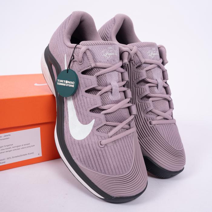 Sepatu Tenis Nike Vapor 12 Court