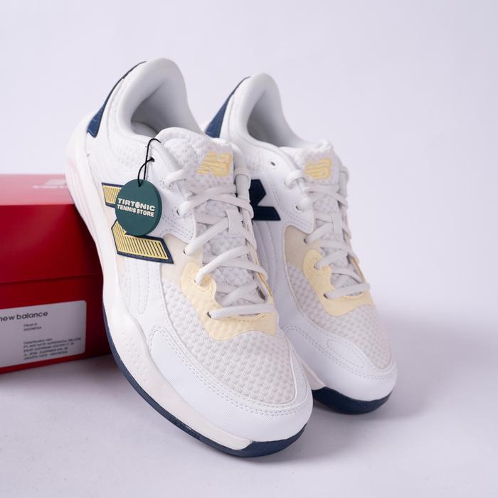 Sepatu Tennis New Balance 696 M Court