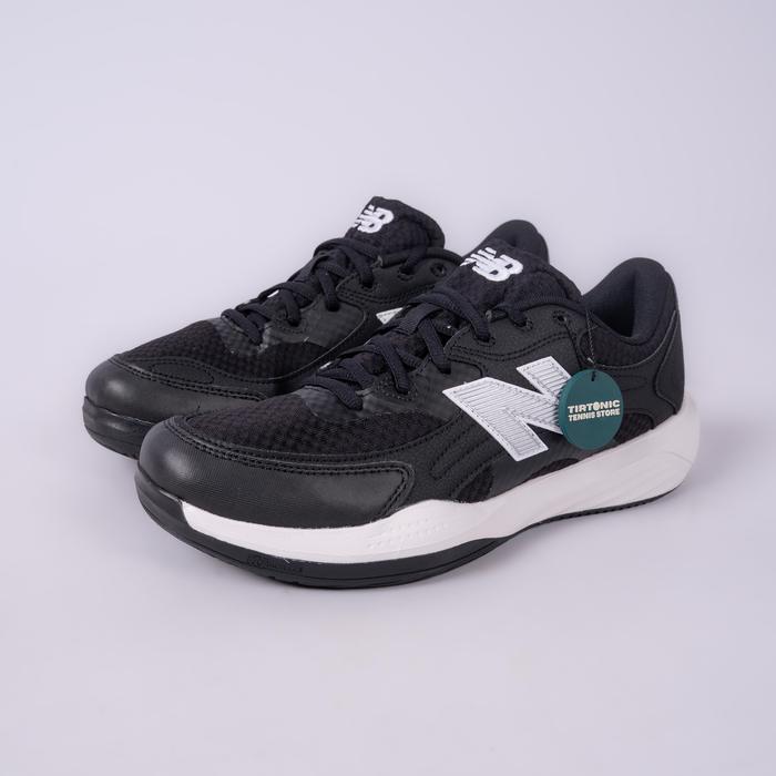 Sepatu Tennis New Balance 696 Court Shoes