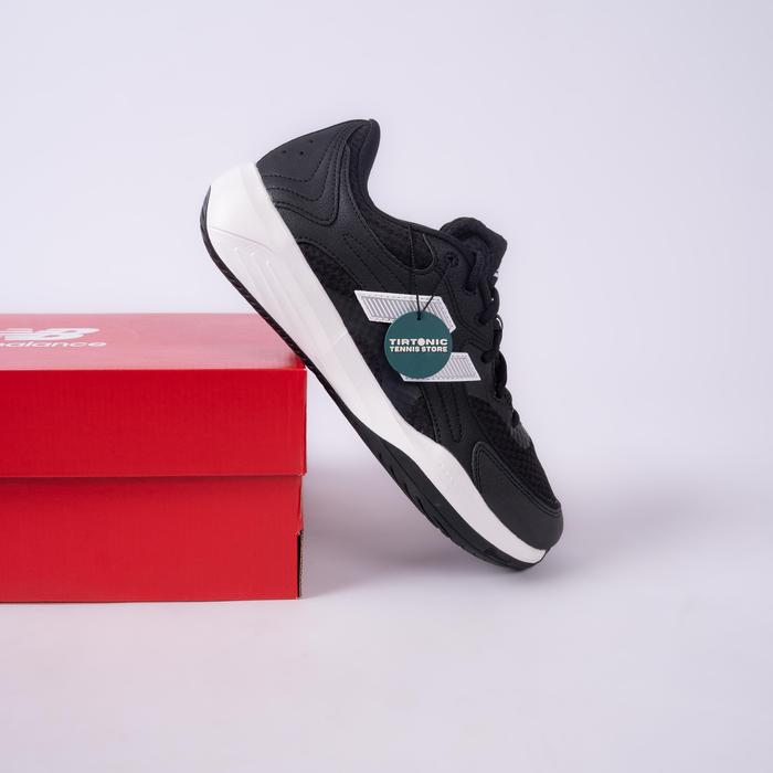 Sepatu Tennis New Balance 696 Court Shoes
